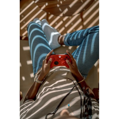 Microsoft Xbox Series Kontroler - Pulsujący czerwon (WYPRZEDAŻ)