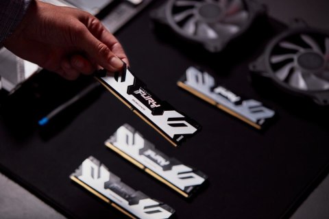 Kingston FURY DDR5 32GB (2x16GB) 7200MHz CL38 Renegade Silver XMP