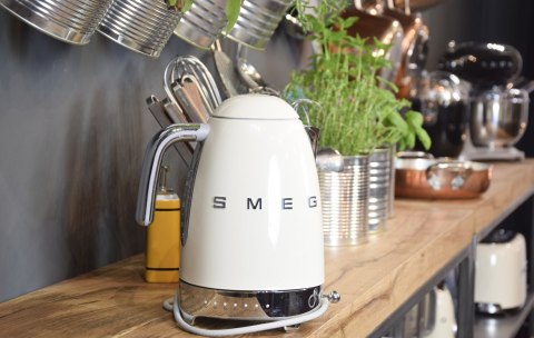 Czajnik elektryczny SMEG KLF04CREU kremowy (WYPRZEDAŻ)
