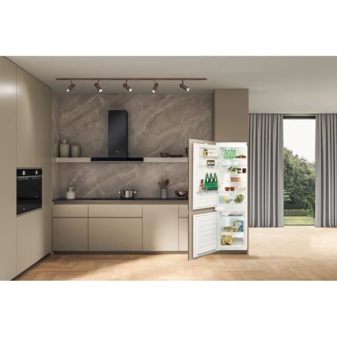 Chłodziarko-zamrażarka WHIRLPOOL ART 6600 LH E