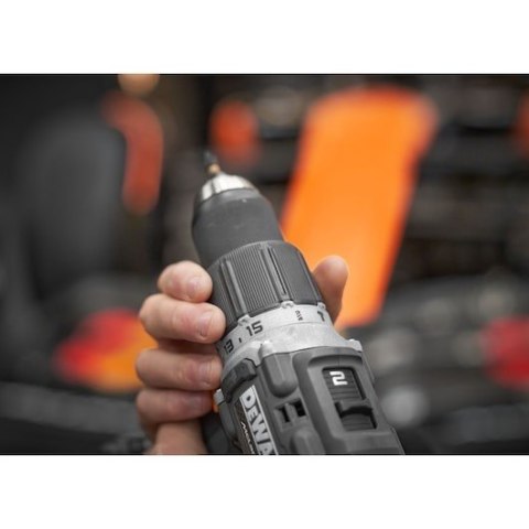Wiertarko-wkrętarka McLaren DCD85MP2T 18V 2 aku 5Ah