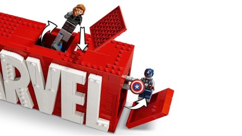 LEGO MARVEL SUPER HEROES 76313 Logo MARVEL z minifigurkami